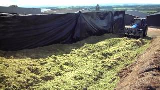 Valtra 191 and 12ft OCE folding fork