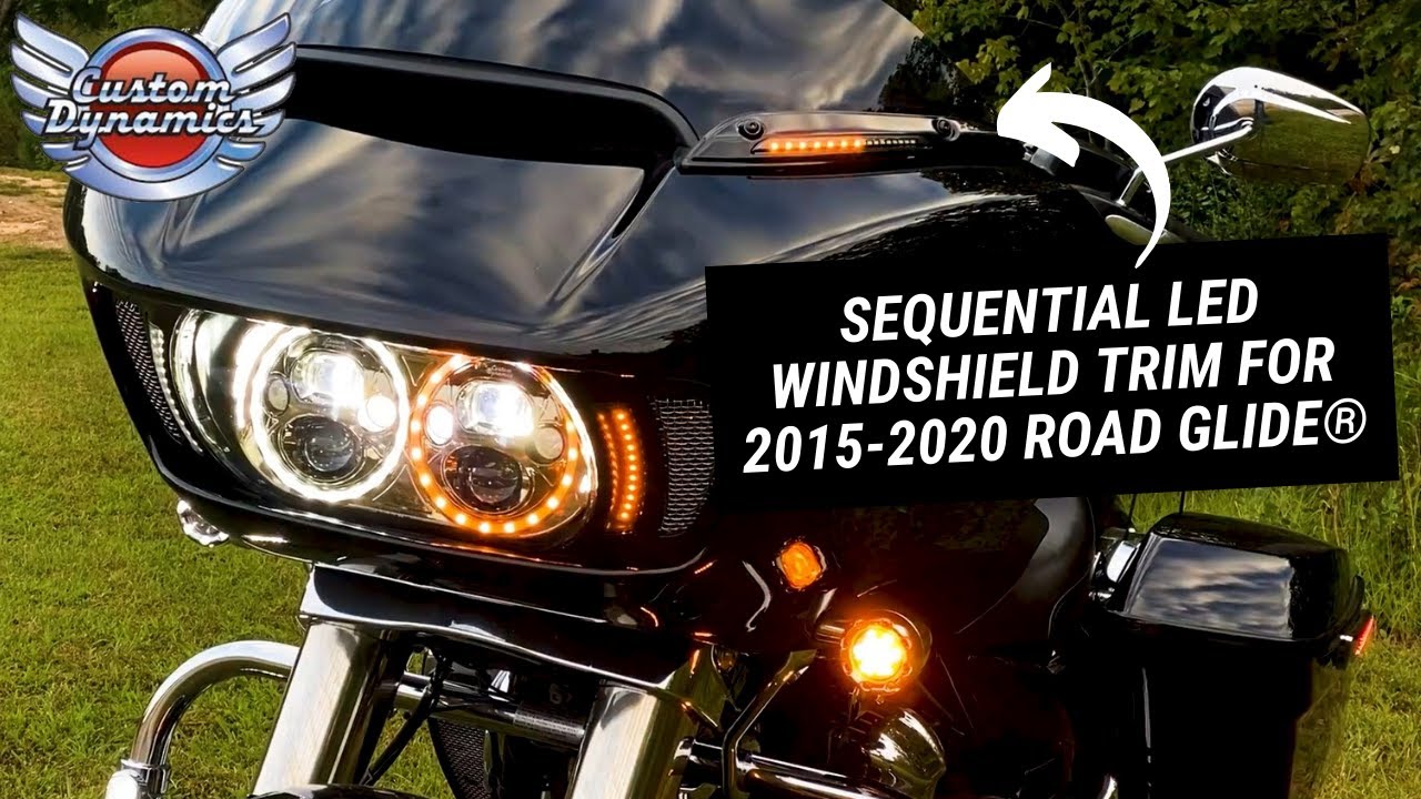 Road Glide LED Dynamic Windshield Trim with turn signals from