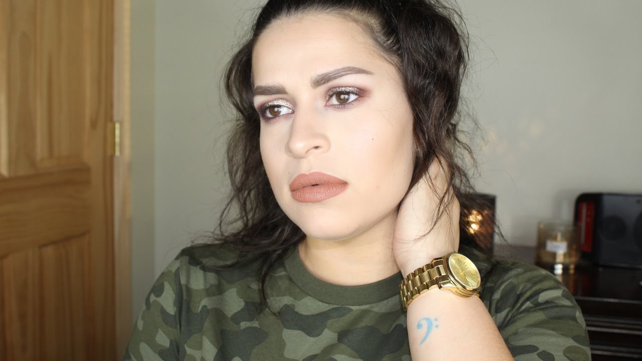 Stila Glitter Smoldering Satin Tutorial