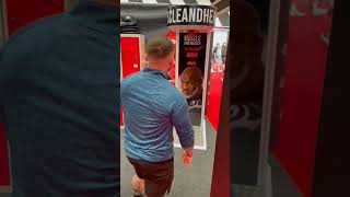 Almost won a signed mike tyson glove π« #shorts #punch machine