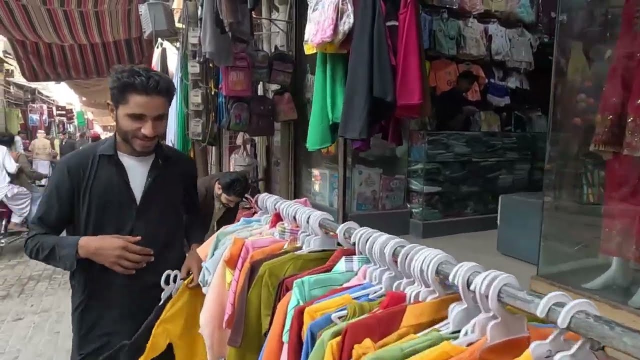 Panj Gola Shahi Bazaar Walking Tour in Khairpur