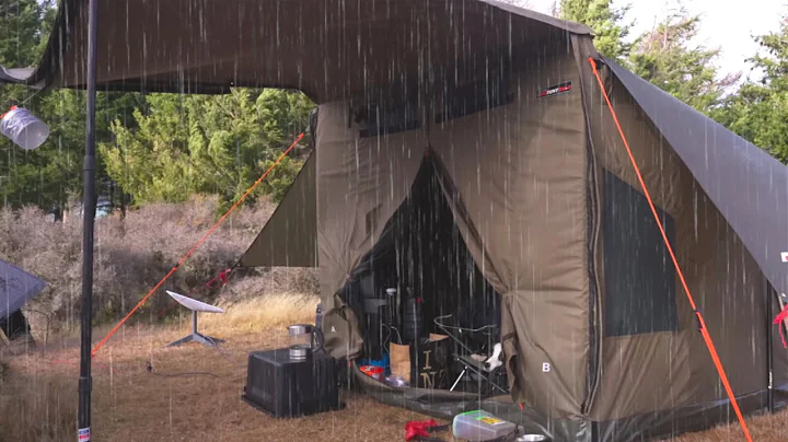 Car Tent CAMPING in Rain - Freezing Wild Weather - DayDayNews