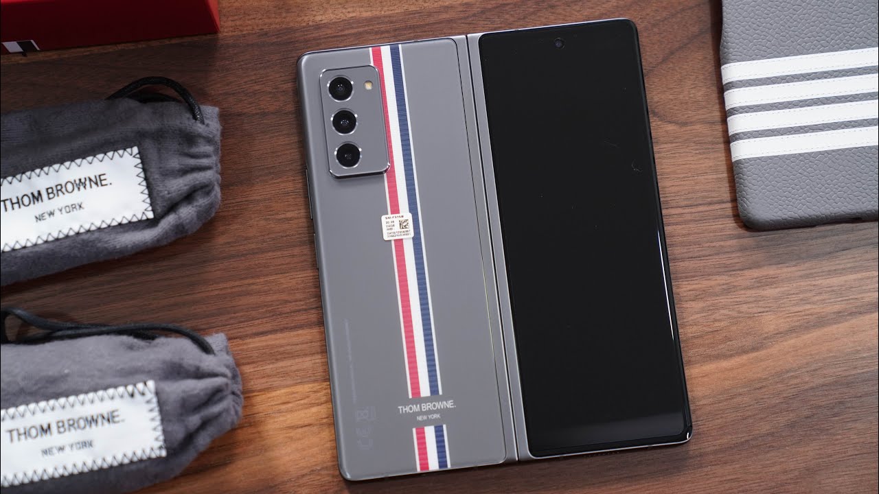 [spin9] แกะกล่อง Samsung Galaxy Z Fold2 | Thom Browne Edition - 109,900 บาท ลิมิเต็ด 5,000 เครื่อง