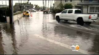 Beachside residents deal with street flooding, high tides