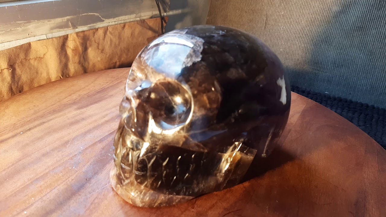 super 7 amethyst skull 1.625 kilos