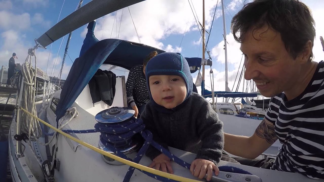 Sailing Blue Bird | Baby aboard