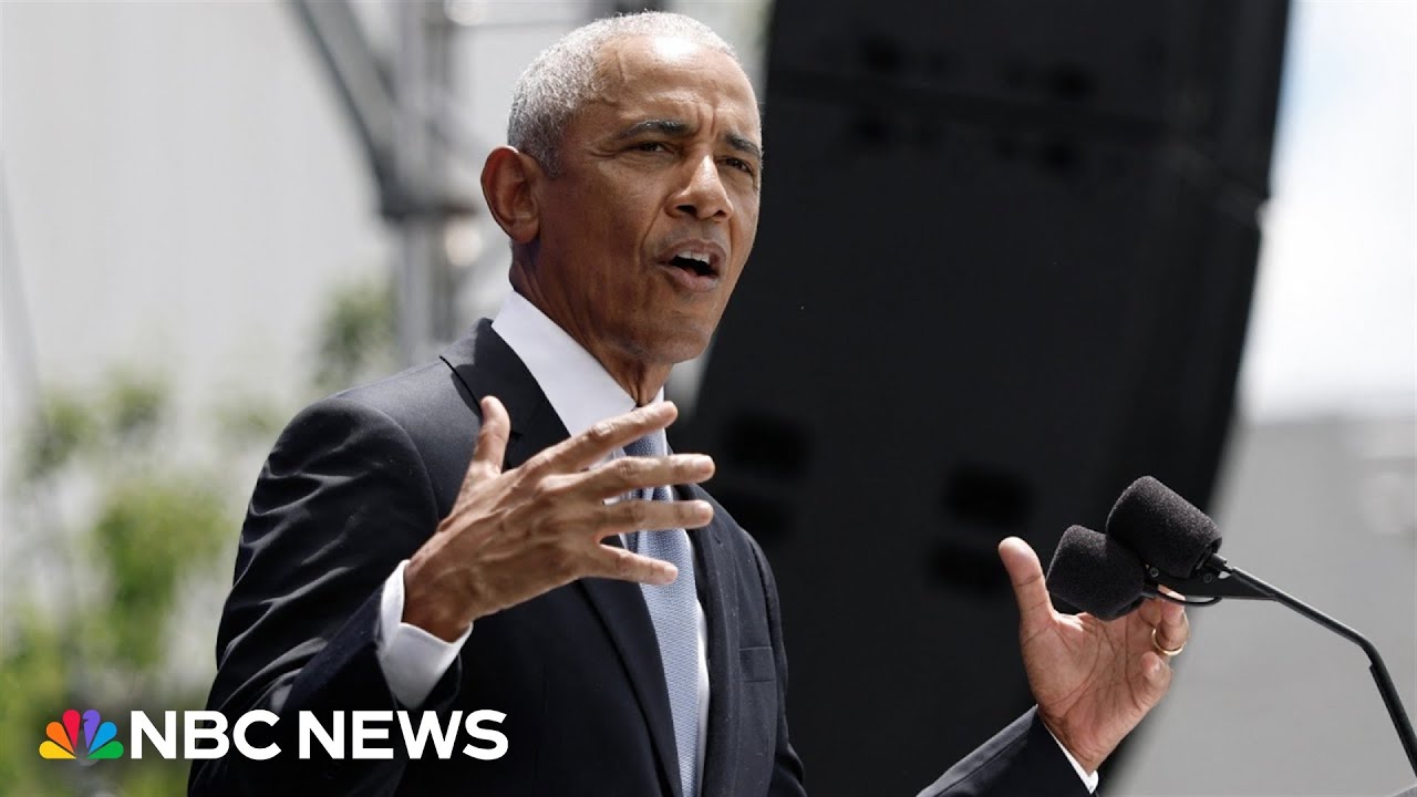 Obama encourages people to not give in to despair in current political climate Obama encourages people to not give in to despair in current political climate