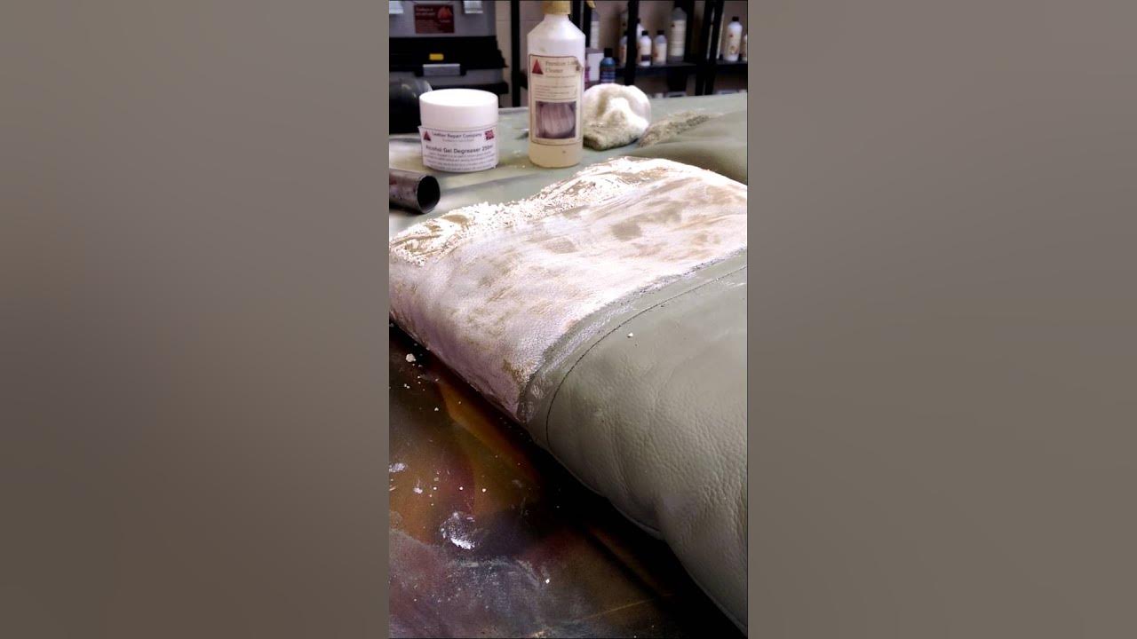 How To Remove Body Oil Stains From Leather Sofa Baci Living Room