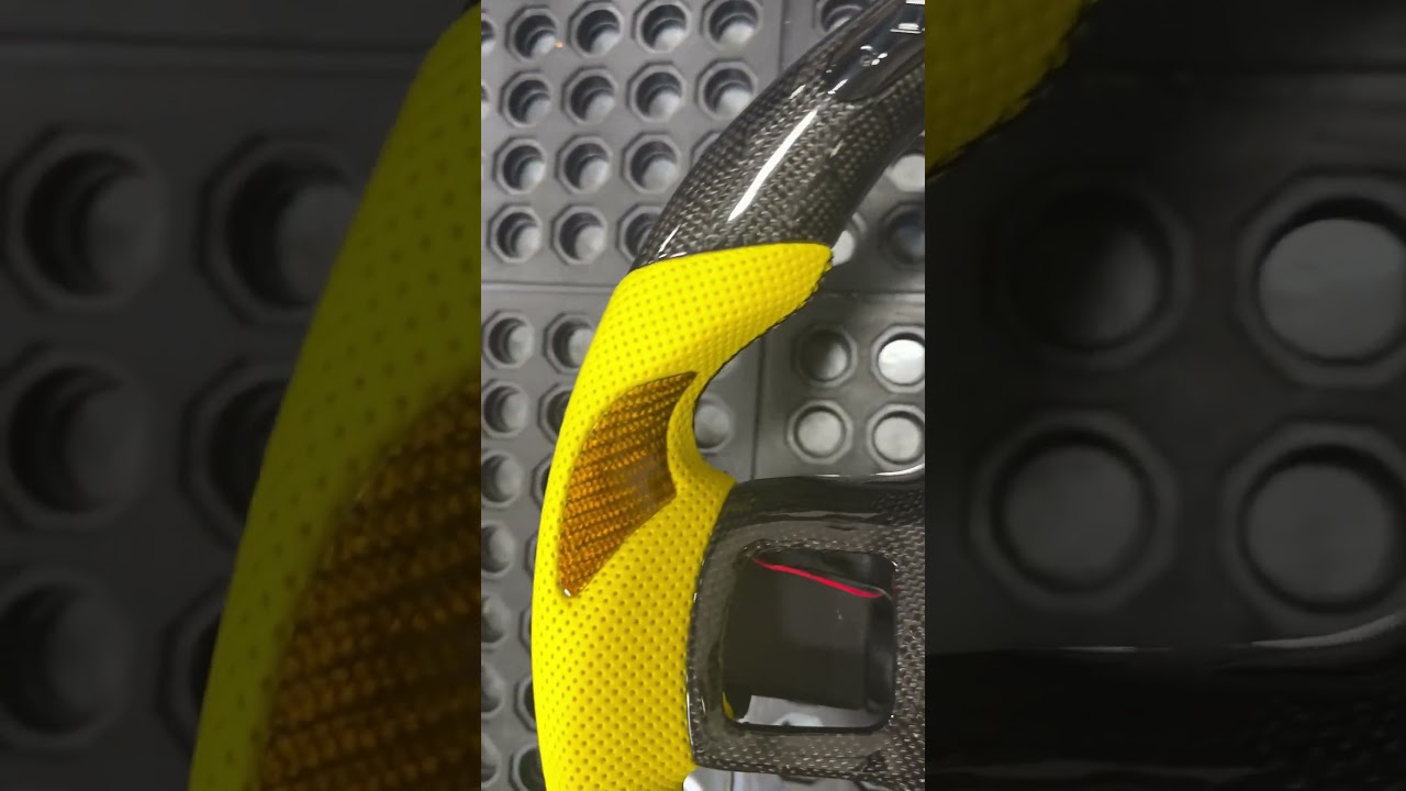 Vicrez honeycomb carbon 2013-18 Ram 1500 LED steering wheel 