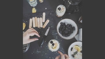 Spirited Jazz Ballad with Strings - Vibe for December Meals