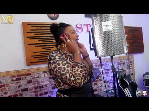 كليب عالمي 2019 Cheba Nesrine Puma Ana Mra W Nal3eb Rajel