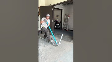 Bending 1”1/4 EMT ⚡️ #electrican #handtools #bending #conduit