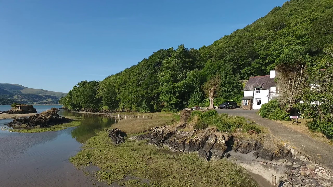 SOLD by Sanderson estate agents Location of Arianfryn Coach House