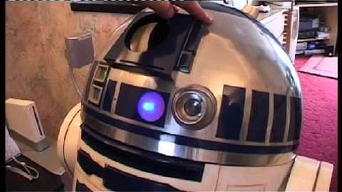 R2-D2 (2nd one) fan made part 1