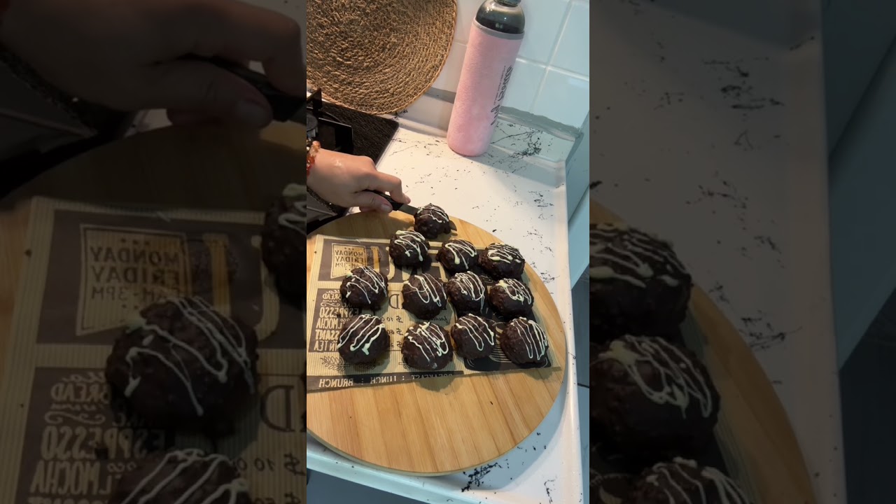Pratik ve lezzetli kek topları 😋😇 #keşfet #pratiktarifler #yemektarifleri Pratik ve lezzetli kek topları 😋😇 #keşfet #pratiktarifler #yemektarifleri