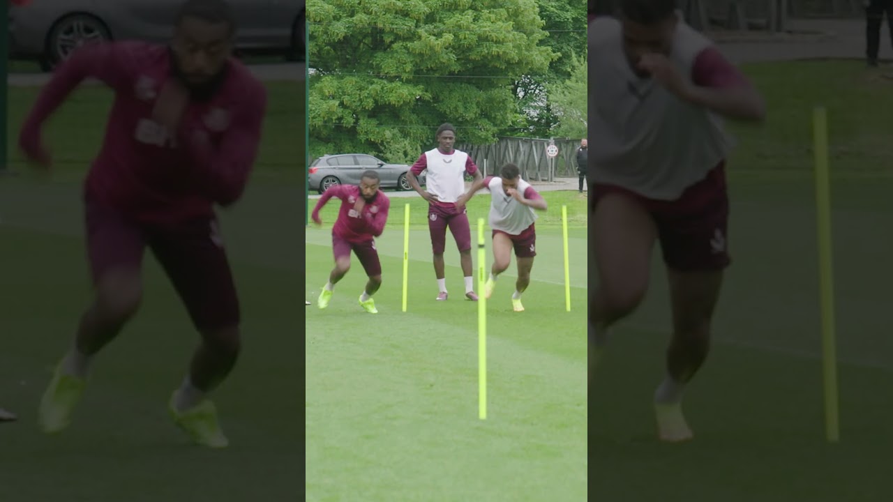 The lads put their pace to the test in a running race šāāļø Who comes out on top?