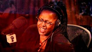 Robin Quivers Reads Beth Ostrosky's FHM Article (Howard Stern)