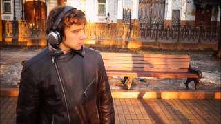 Mute Etude. Director Sofakey.