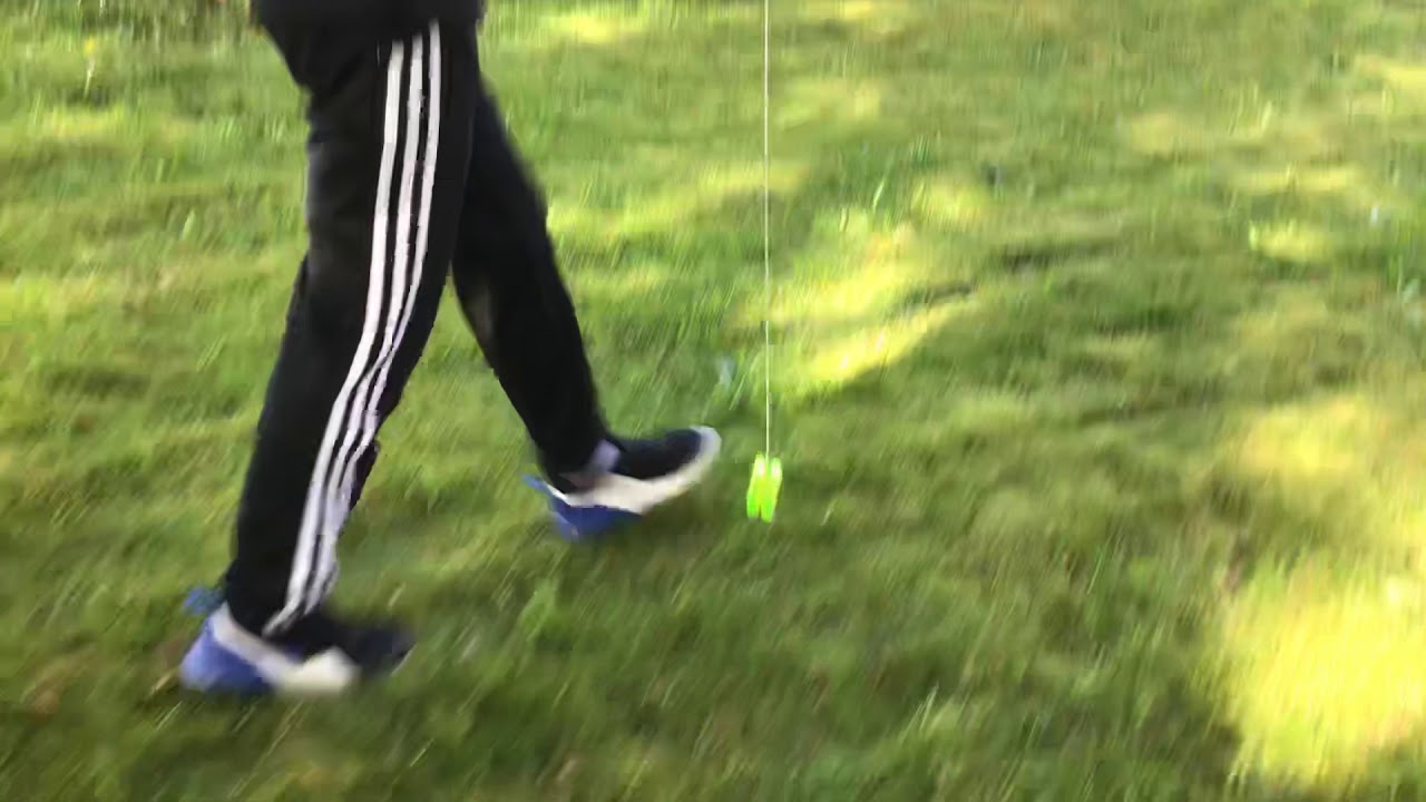 Boy Walk the dog (yoyo) 50 feet YouTube