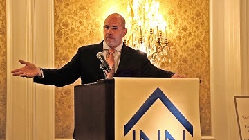 Chairman and Founder of Vanderbilt Financial Group, Steve Distante, 2015 honoree at The INN Luncheon