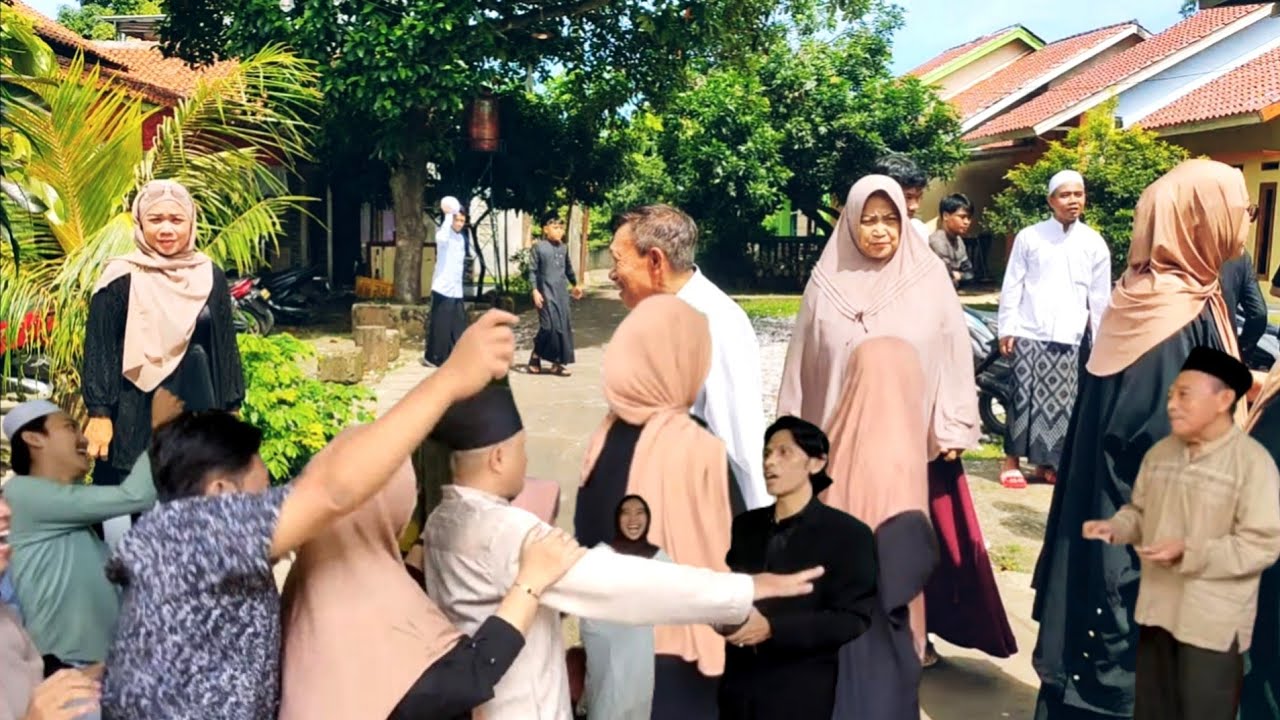 SUASANA LEBARAN IDUL FITRI DI KAMPUNG 2025 HARI RAYA IDUL FITRI 1446 HIJRIAH