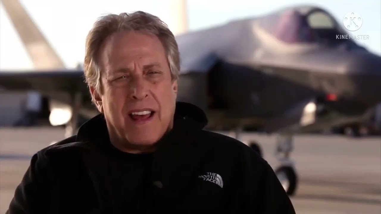 Henry Cavill Superman Trends Worldwide David Zaslav Cleaning House at WB 1080pFHR