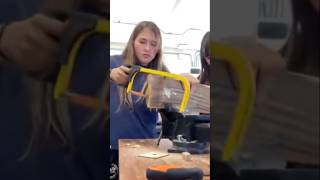 Hacksaw 101😳#toolnut #hacksaw #tools #shopclass #toolhacks #shorts #toolsofthetrade #hack #hacks