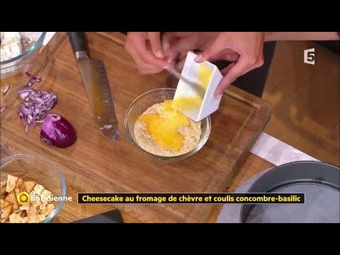 coup-d'food-:-cheesecake-au-fromage-de-chèvre-et-coulis-concombre-basilic