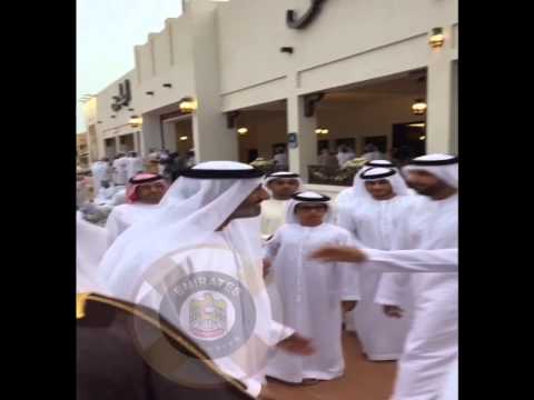 خالد بن زايد في أفراح نجل معالي جبر السويدي