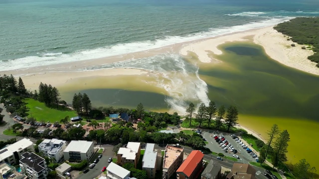 Caloundra - Bulcock Beach Sunshine Coast