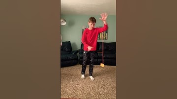 Walk the dog with unresponsive yo-yo vs ￼￼ responsive yo-yo