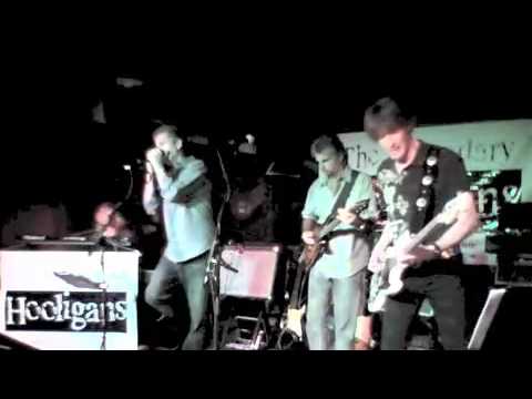 THE LEGENDARY HOOLIGANS Best Led Zeppelin Cover WH...