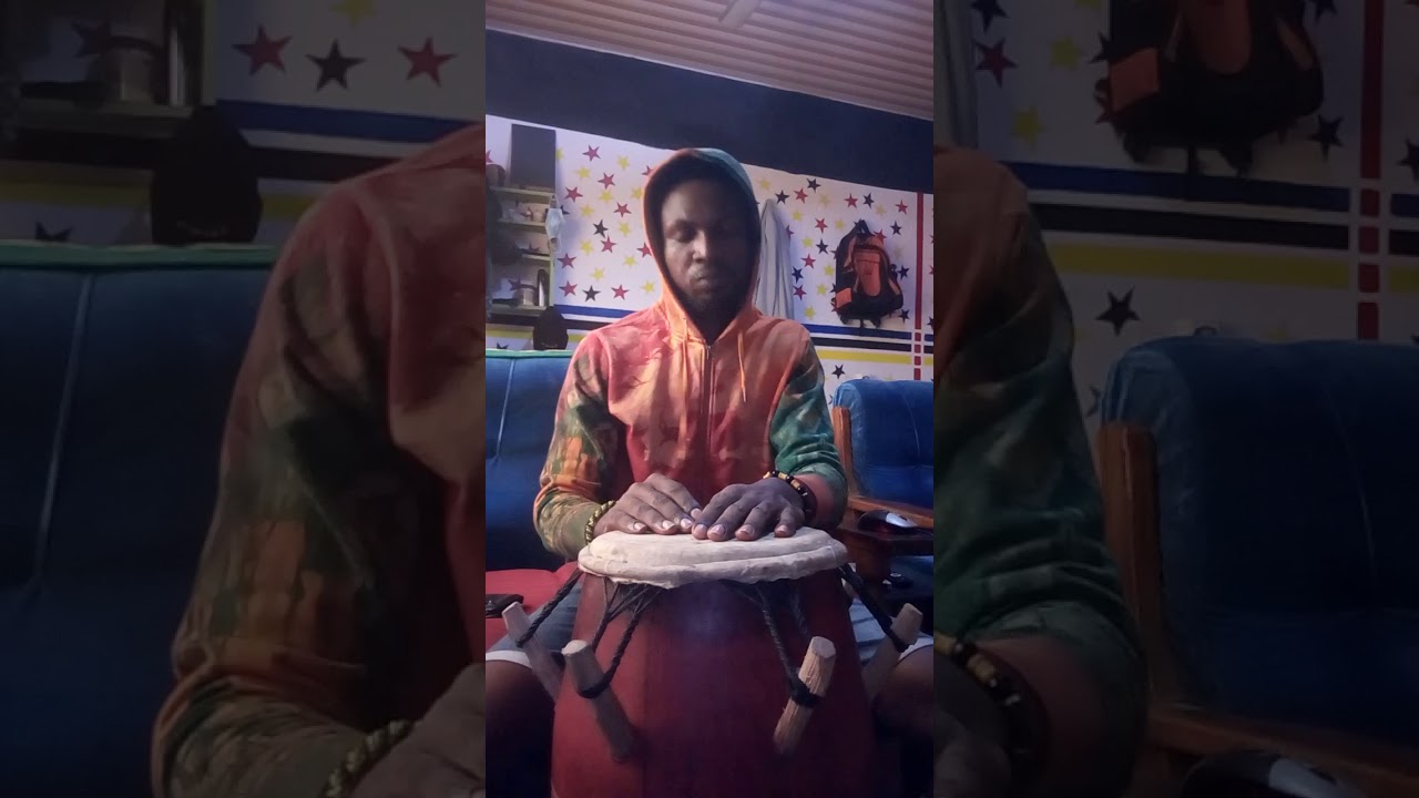 Harouna Dembele 'Djiwo Djiwo' Djembe rythm with the conga by 