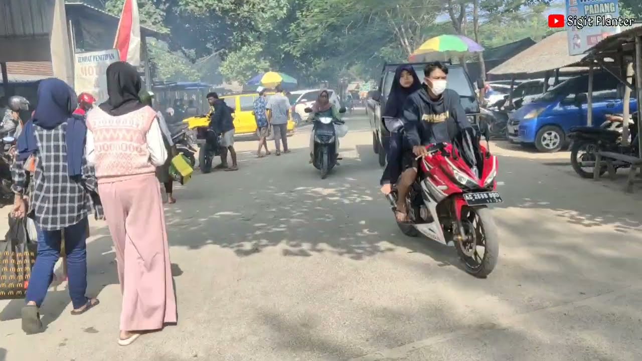 Perjalanan Menuju Pantai Tambakrejo Blitar - Desa Tambakrejo Wonotirto Blitar