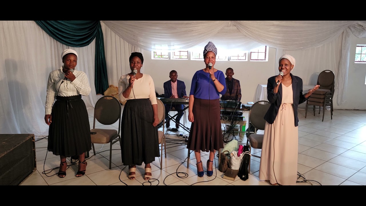 Hlala kimi | Worship _ Livangeli Ngembuso WaNkulunkulu