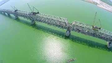 20 LBH DT Cantilever Launching at Ganga Bridge   in 2 Minutes