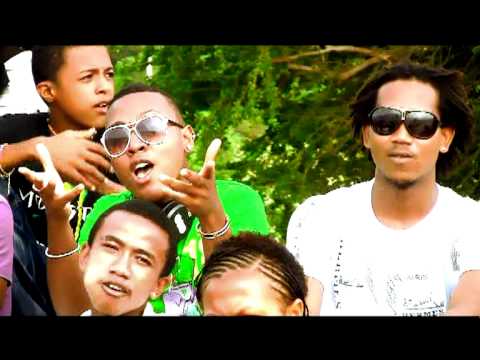 Afoj-Mams-Jior Shy-Feat D.NEW.CLAN.STYL ( THE BEACH ) (Official Music Video).mpg