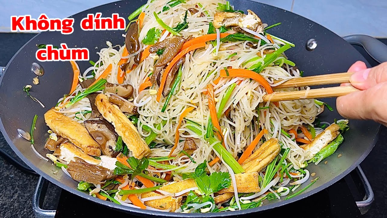 Biết bí quyết này xào hủ tiếu chay ai cũng khen 