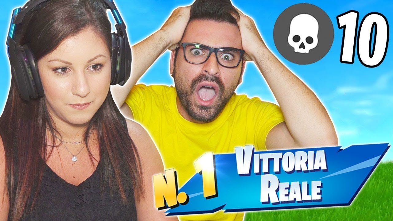 LA MIA RAGAZZA GIOCA A FORTNITE - YouTube