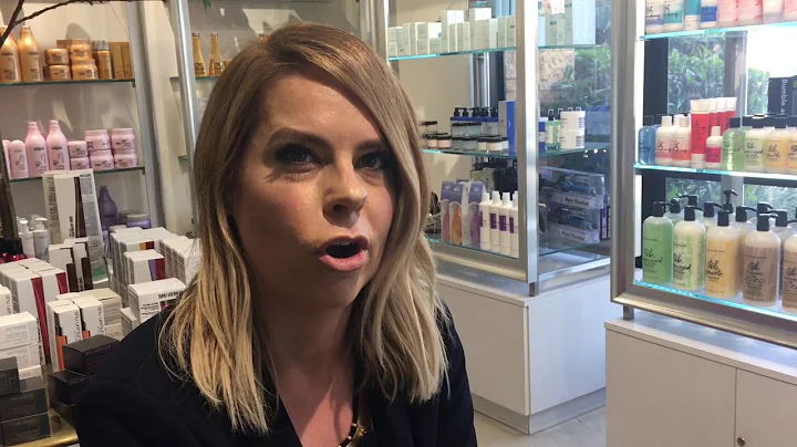 Las Vegas Hair Stylist Shelley Gregory Gets Creati...
