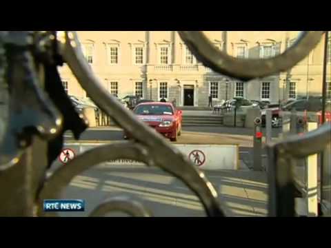 Car Drives down Dail Eireann steps