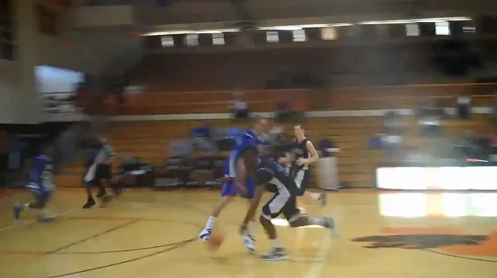 Andre Henley (Brehm Prep 2011) Illinoishsbasket......