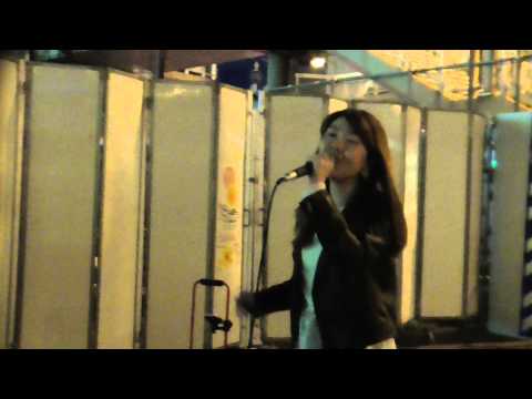 darling（西野カナのカバー）/ｙｕｉｎａ＠15.4.12　大阪駅路上