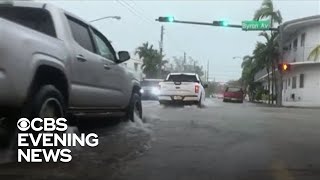 Flooding in Florida after storm dumps heavy rain