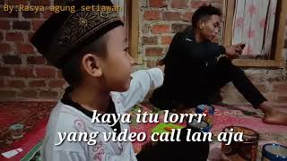 Status wa lebaran_bocah viral status lebaran gokil