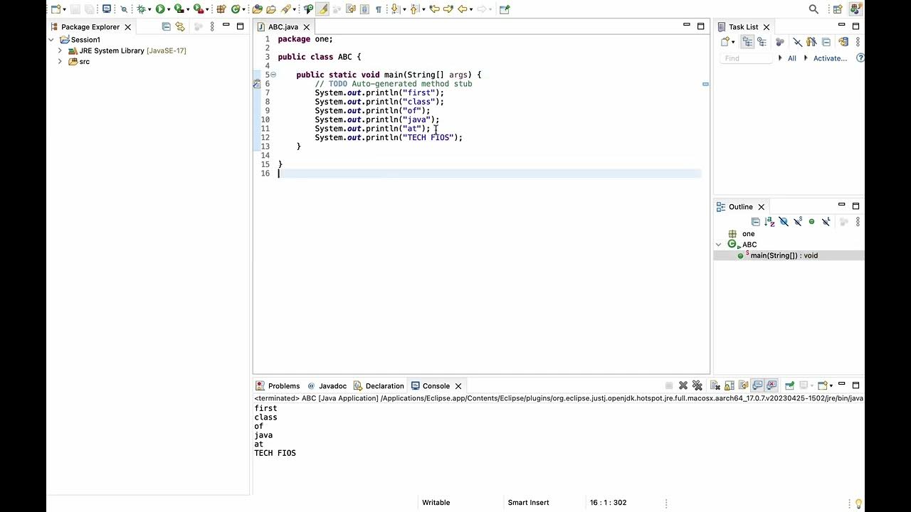 Java First Class How to print Hello World - YouTube
