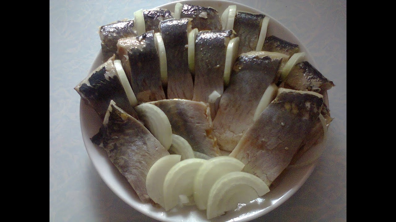 Как засолить селедку. How to pickle herring. YouTube