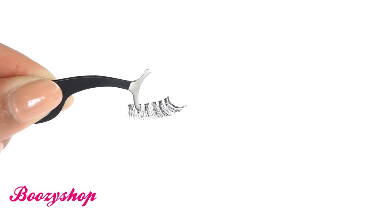 Red Cherry Little Flirt Lashes Cara