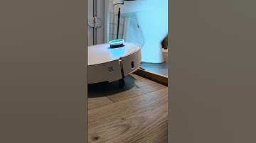 Robot vacuum that can almost jump?! Dreame X50 can climb