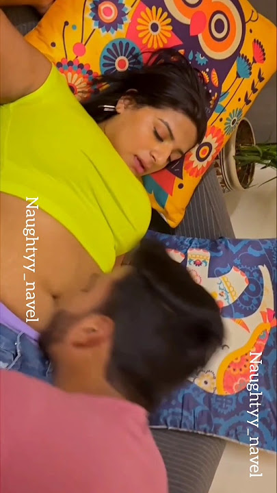 chubby girlfriend navel kissing #bollywood #song #bollywoodsongs #navel #kissing